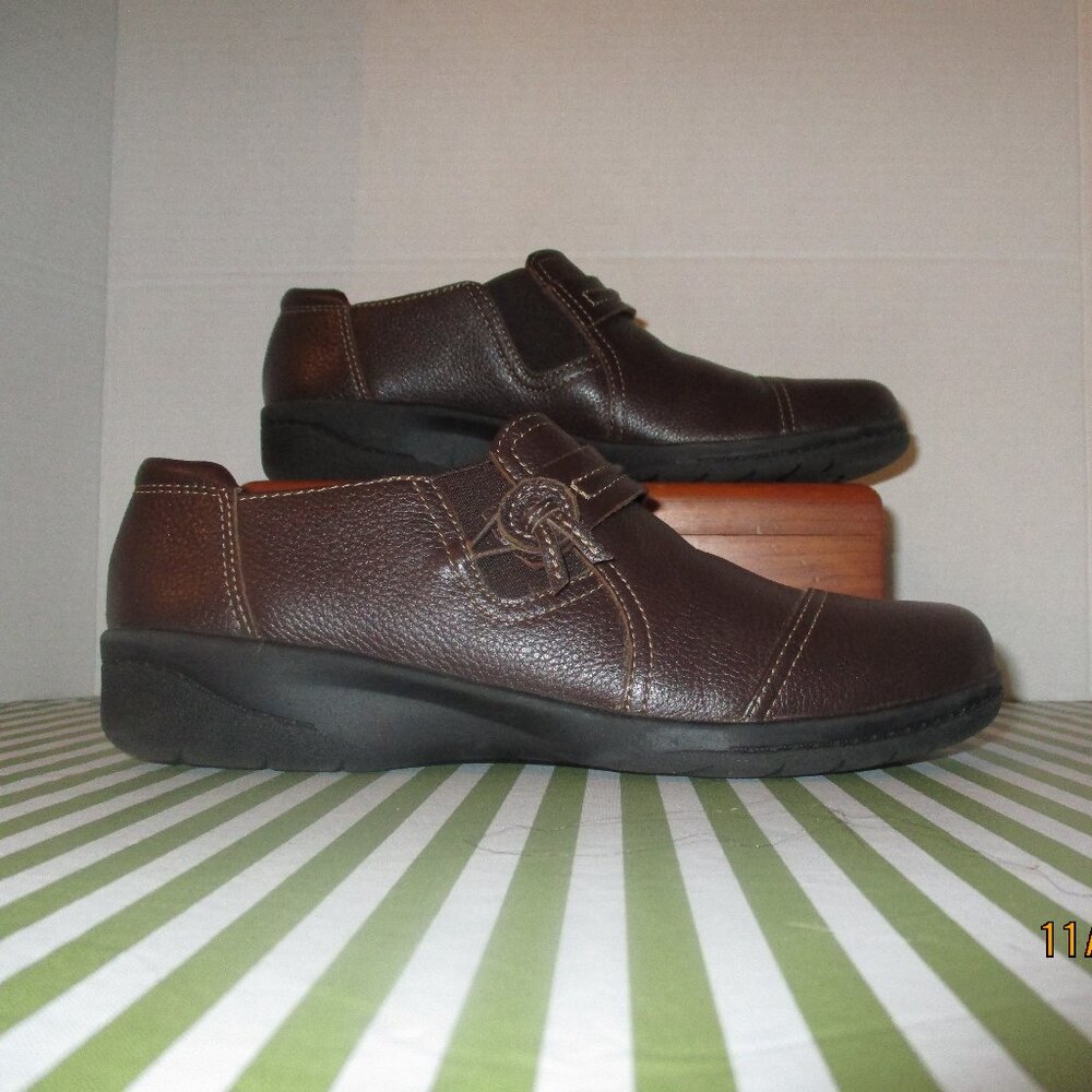Clarks Collection Slip-ons - Picture 2 of 15